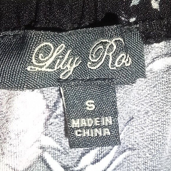 Lily Rose Small Dark Floral 'Emma' Dress-Skater-Elastic Scoop Neck-Tie Close - Picture 7 of 9